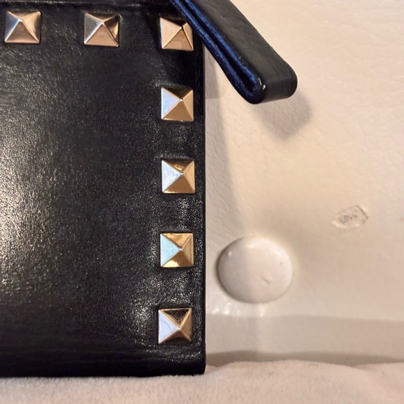 Valentino Garavani Black Studded Textured Leather Compact / Zippy Wallet EUC - Picture 4 of 12
